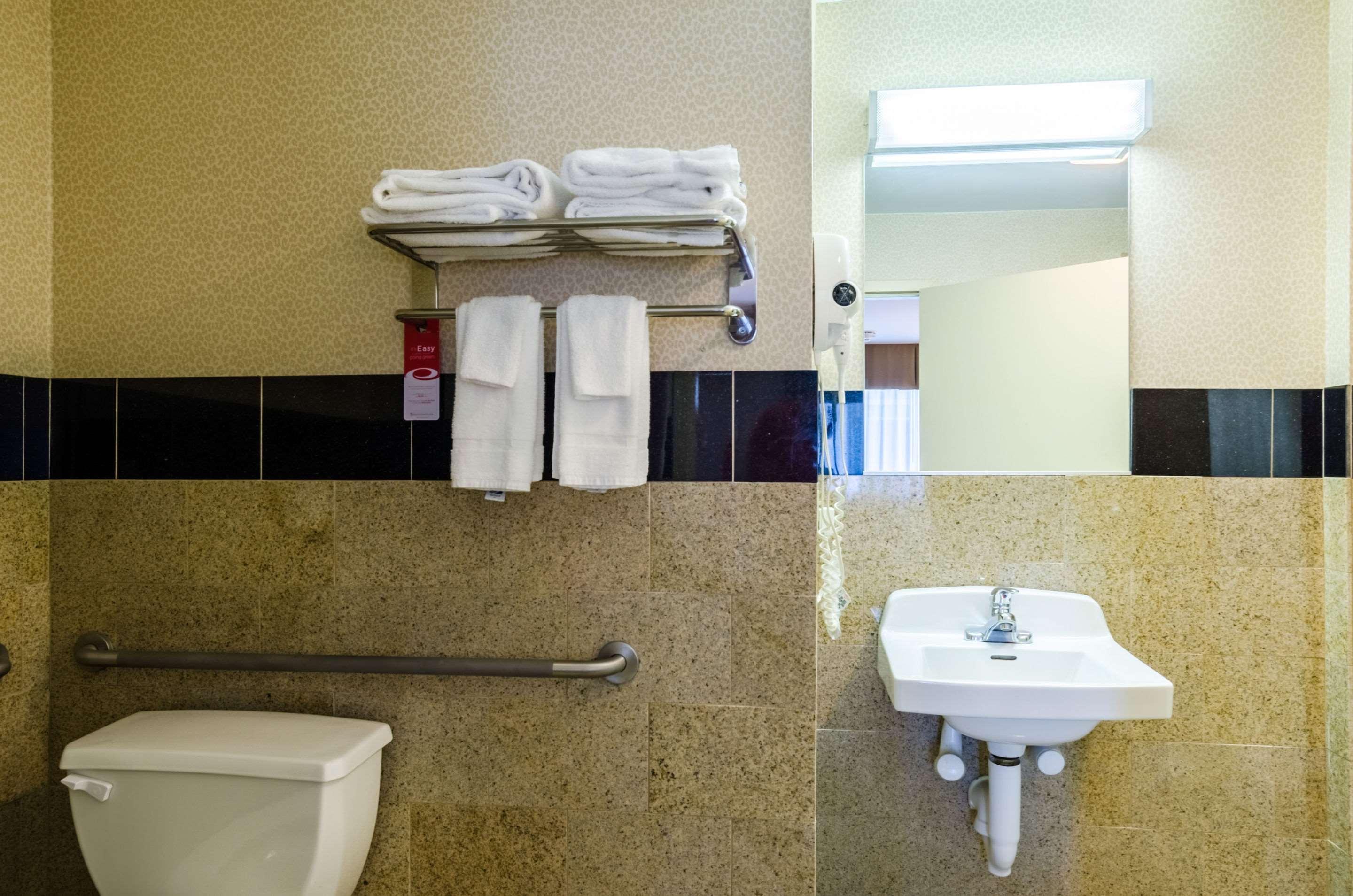 Fairbridge Express Hotel