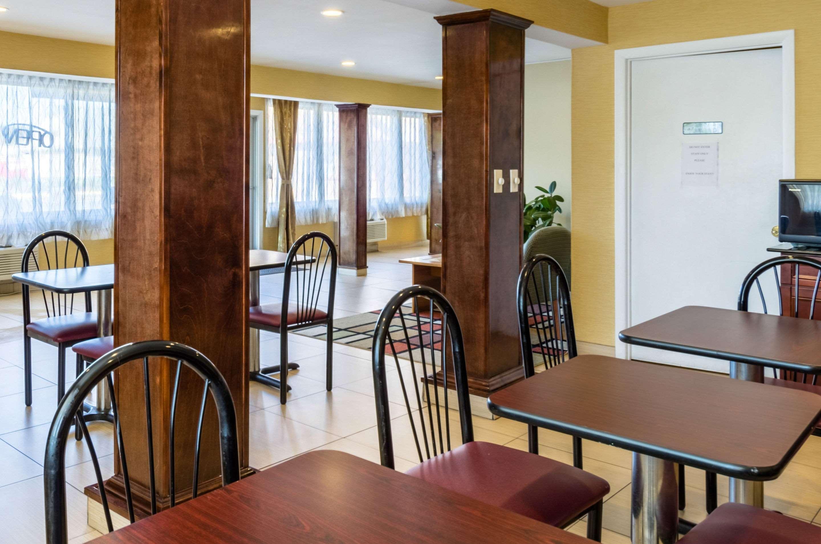 Hotel Fairbridge Express 3*