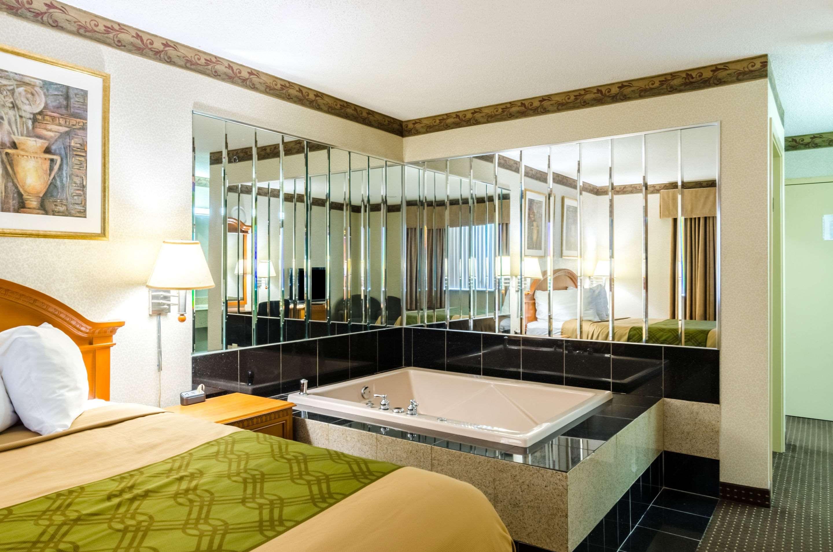 Fairbridge Express Hotel 3*